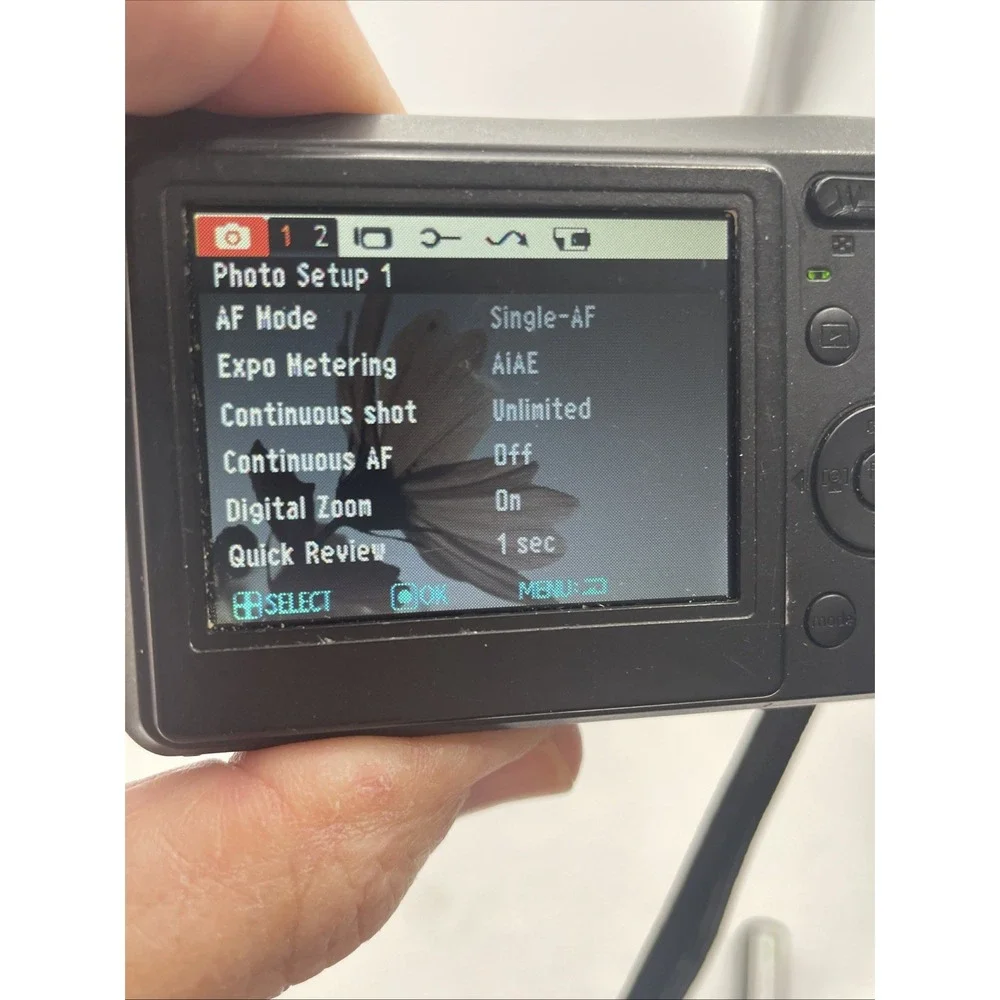 GE RS1200 12.4MP Digital Camera 3X Zoom+Battery+SD Card Black